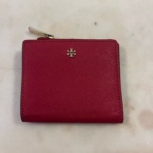 Tory Burch slim leather wallet in red